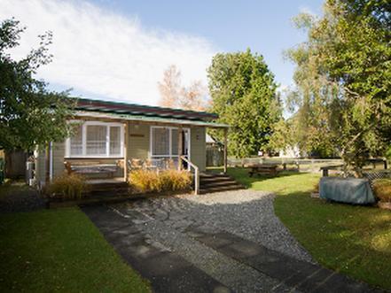 Accommodation Fiordland -The Three Bedroom House At 226A Milford Road Te Anau Exterior foto